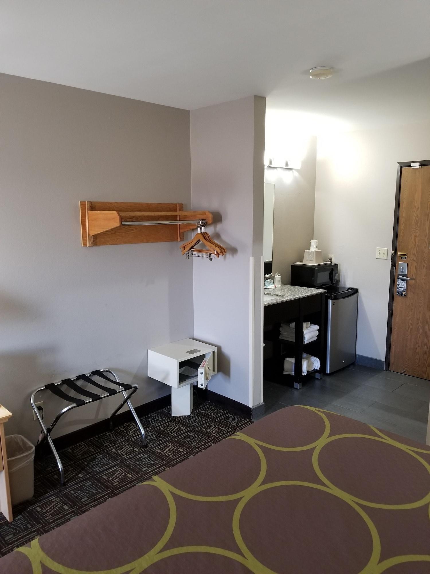 Super 8 By Wyndham Fort Collins Esterno foto