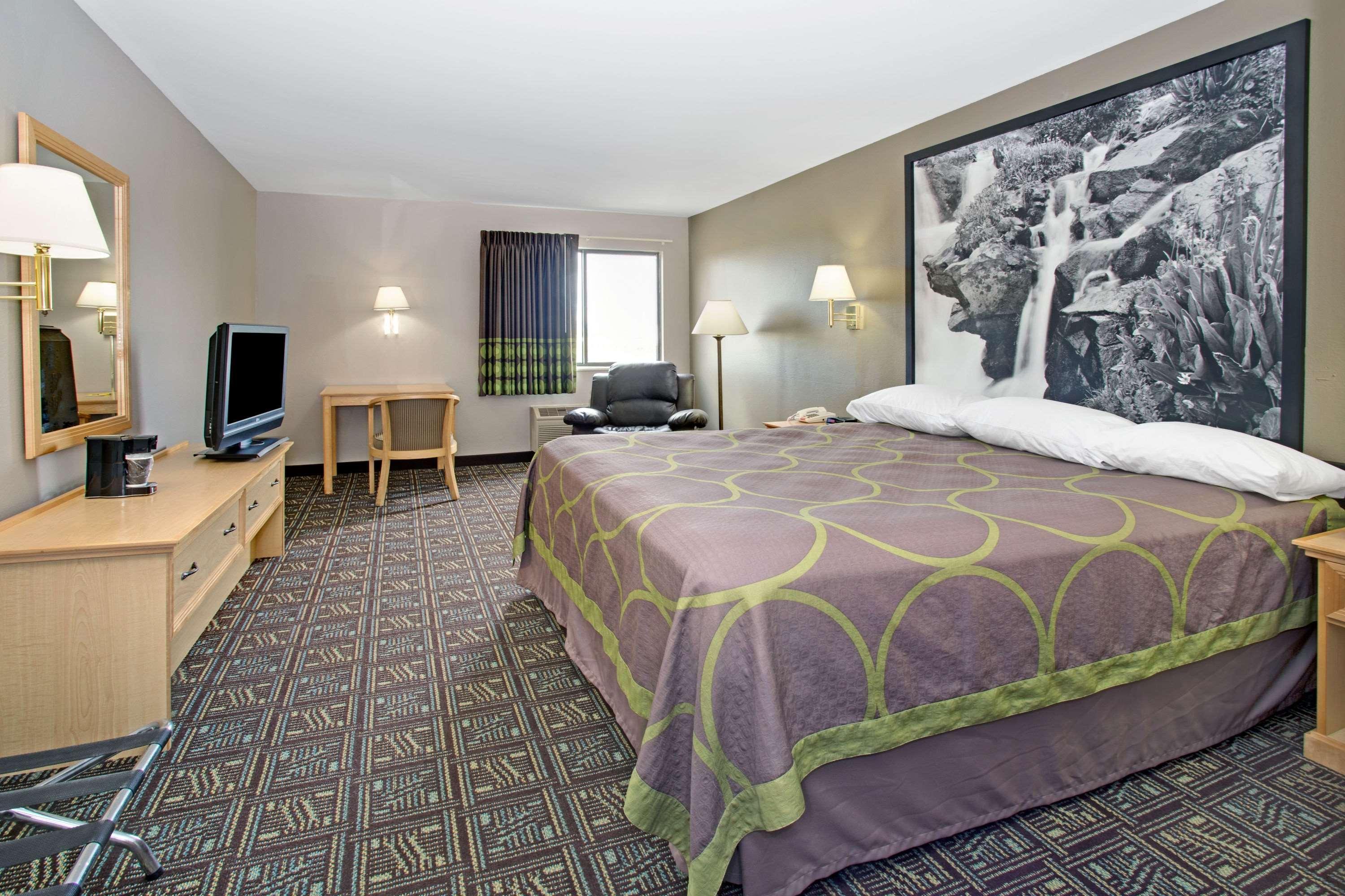 Super 8 By Wyndham Fort Collins Esterno foto