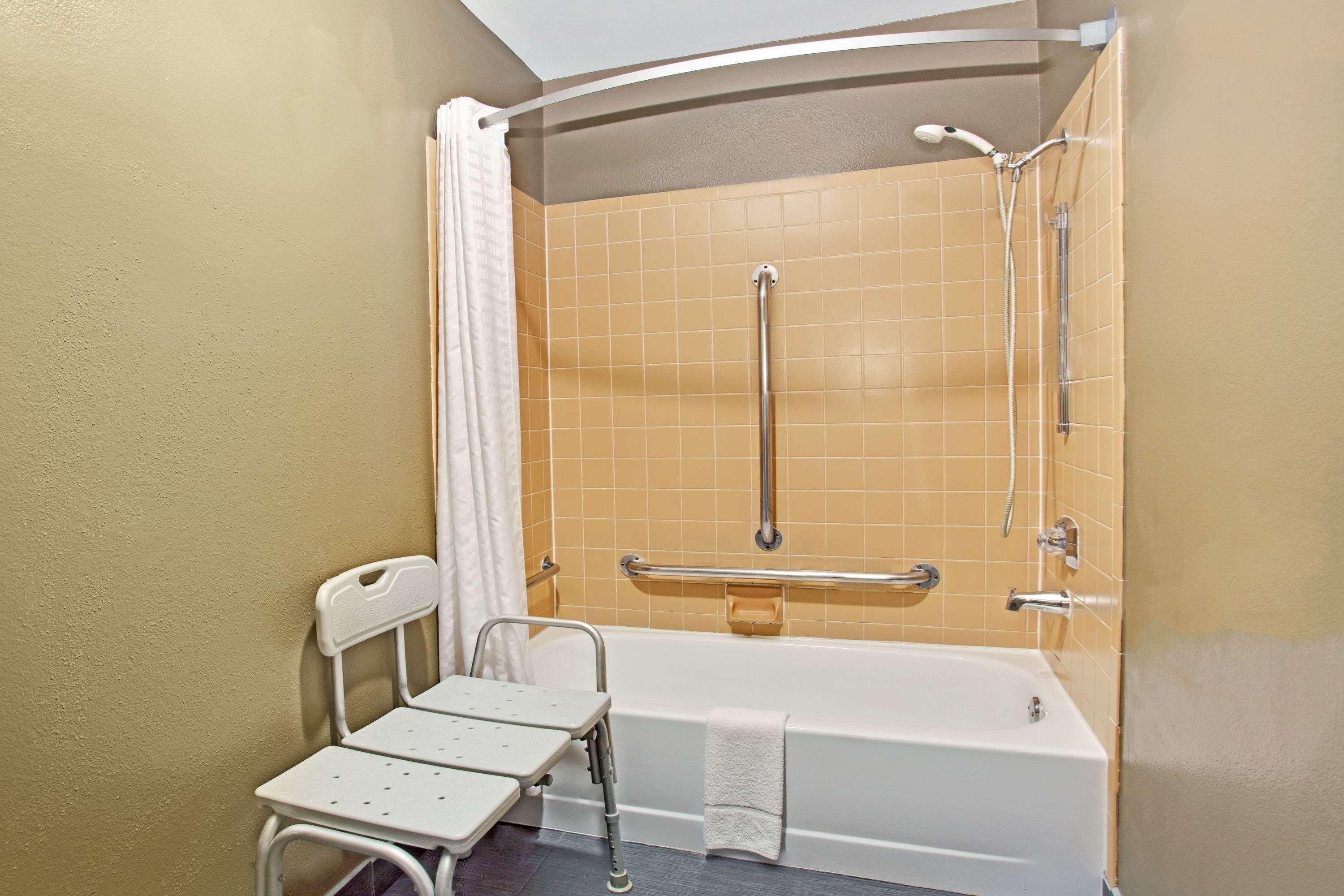 Super 8 By Wyndham Fort Collins Esterno foto